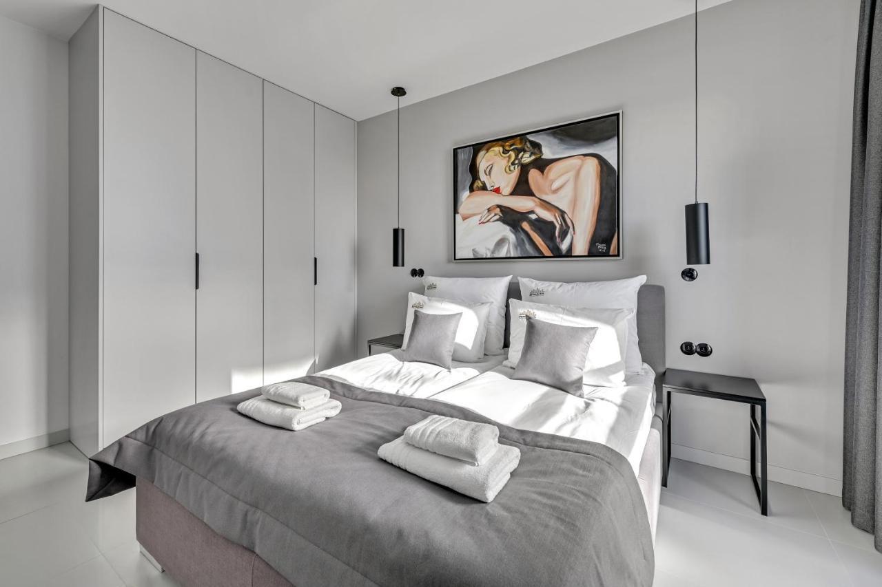Nowa Motlawa Spa, Pool, Gym & Parking By Downtown Apartments Gdansk Exterior foto