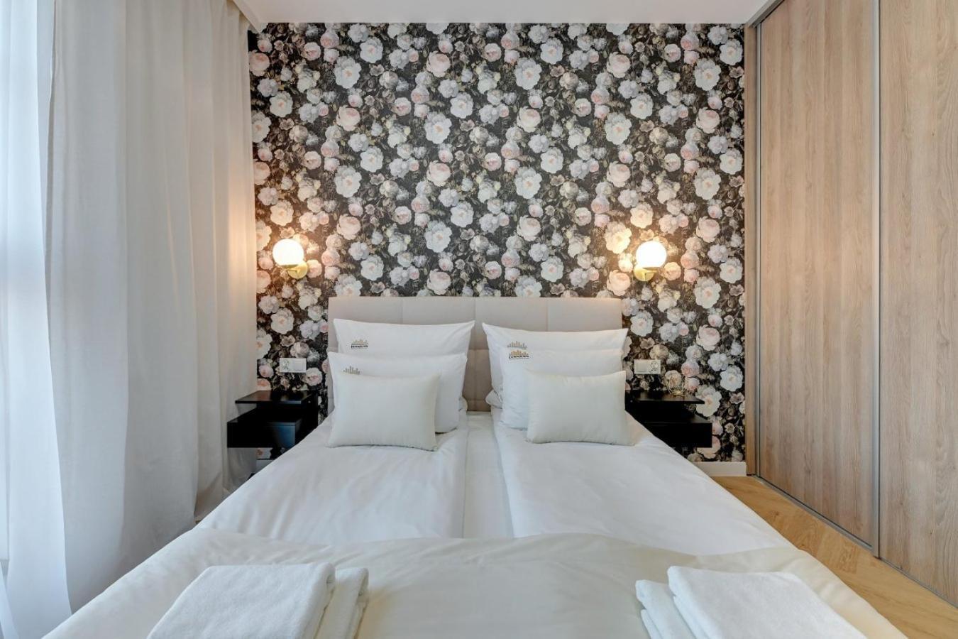 Nowa Motlawa Spa, Pool, Gym & Parking By Downtown Apartments Gdansk Exterior foto