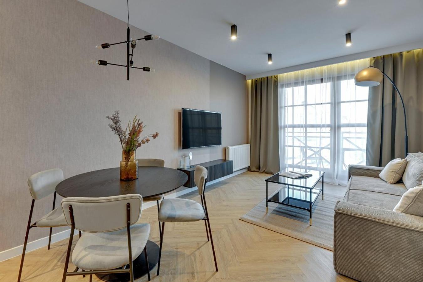 Nowa Motlawa Spa, Pool, Gym & Parking By Downtown Apartments Gdansk Exterior foto