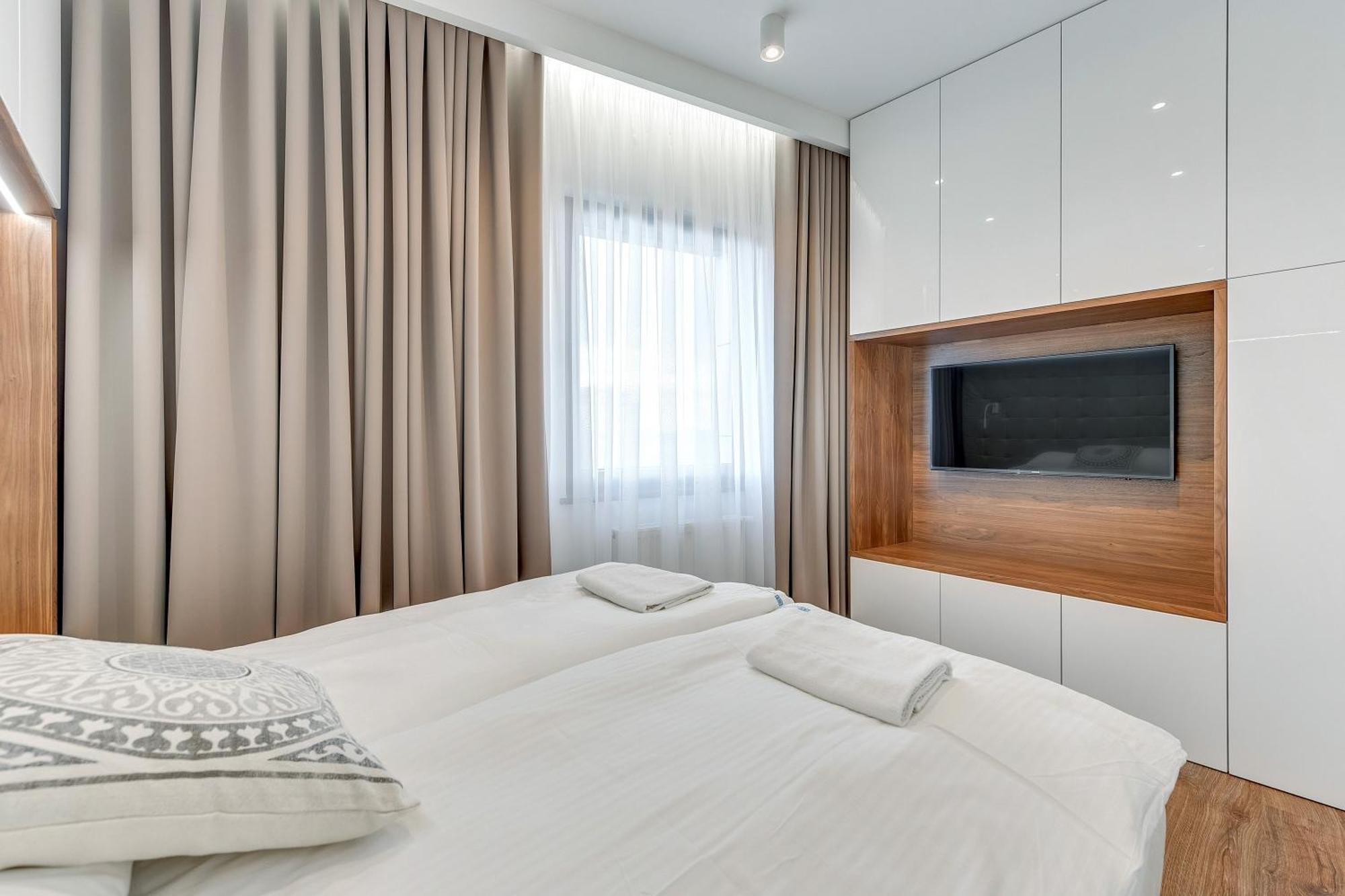 Nowa Motlawa Spa, Pool, Gym & Parking By Downtown Apartments Gdansk Exterior foto