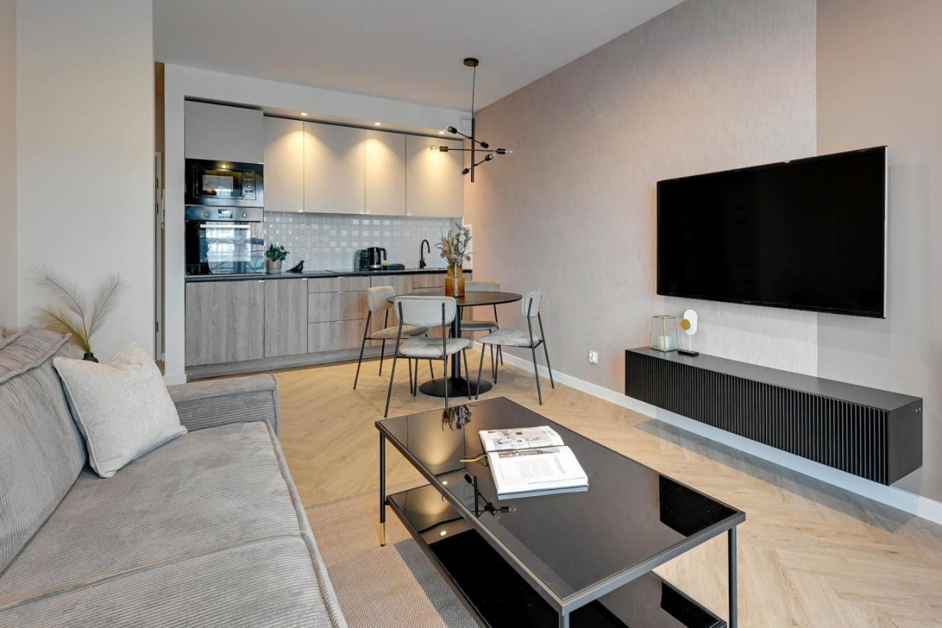 Nowa Motlawa Spa, Pool, Gym & Parking By Downtown Apartments Gdansk Exterior foto